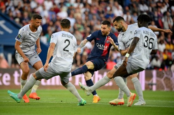 球队防守端数据明显改善，整体稳定