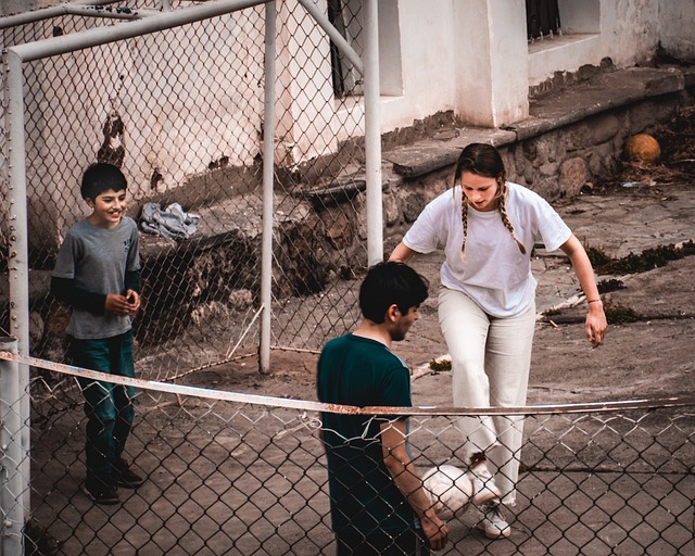 信使报：国米、纽卡、维拉和桑德兰关注贡多齐的情况