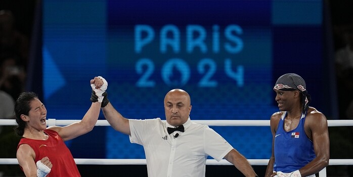 美媒：湖人和勇士正积极探索引进鹈鹕球员赫伯特·琼斯